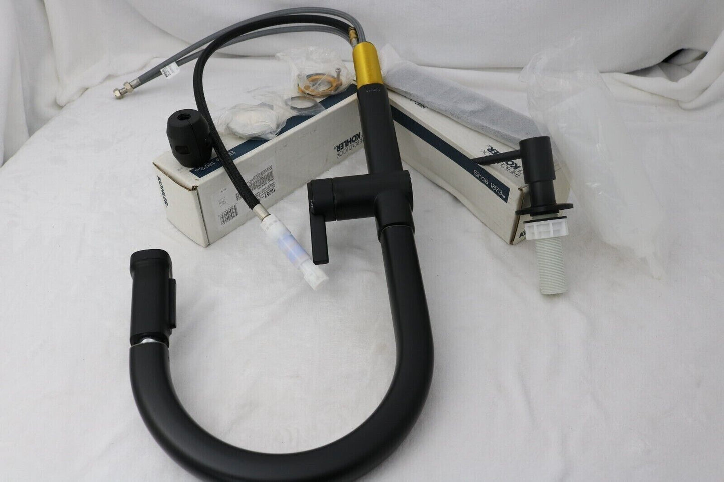 KOHLER Rune Kitchen Faucet 1-Handle Pull-Down Matte Black K-R22153-SD-BL