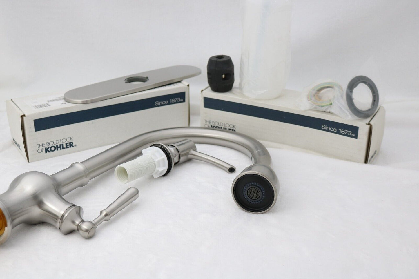 Capilano R24214-SD-VS Single-Handle Pull-Down Sprayer Kitchen Faucet W/ Soap