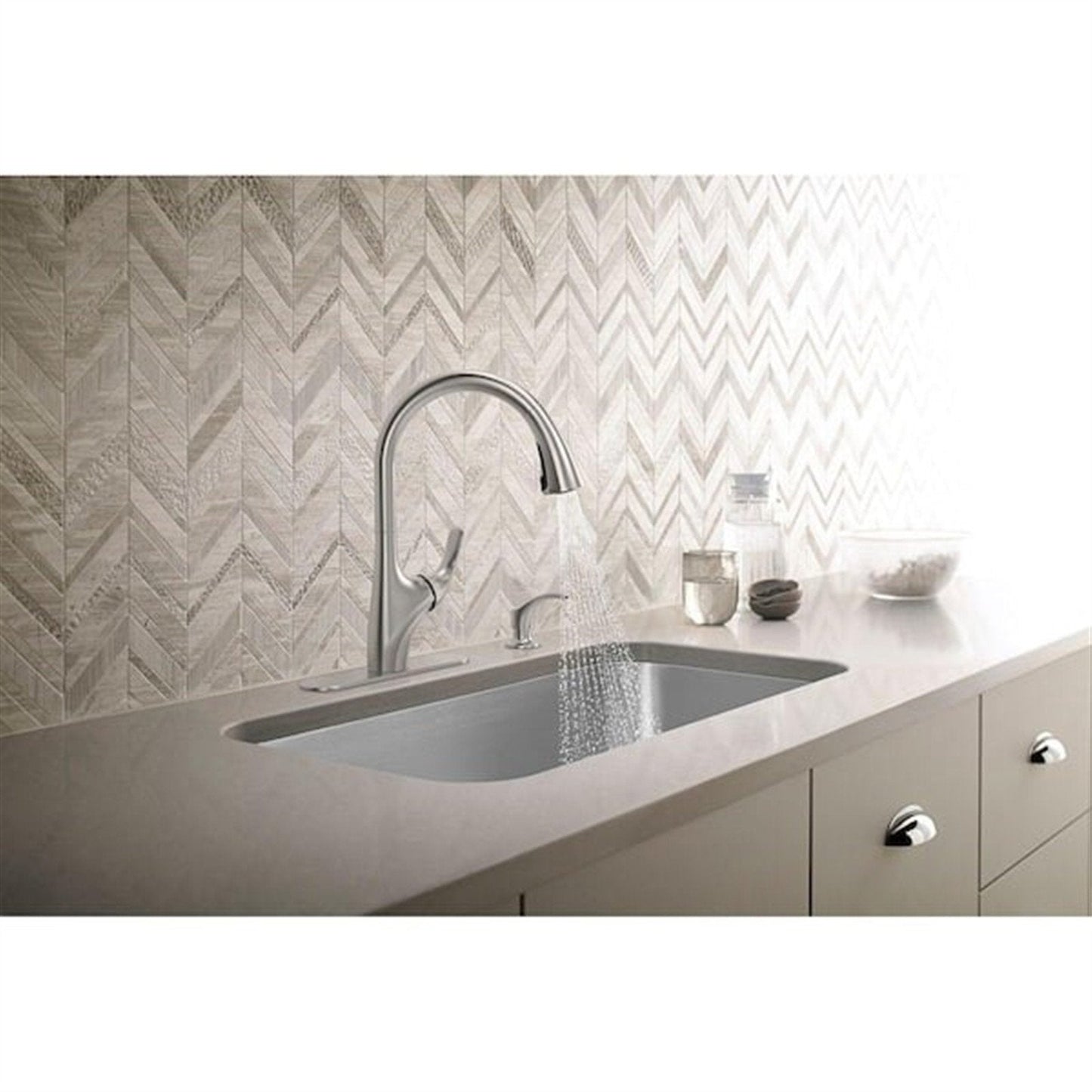 Kohler Trielle 1 Hole Pull Down Kitchen Faucet in Stainless Steel K-R18594-SD-VS