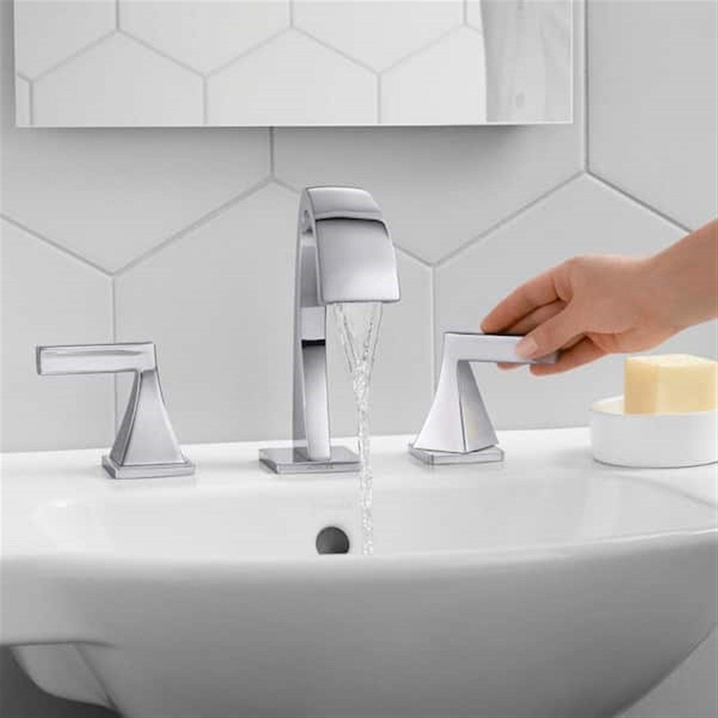 Katun 8 in. Widespread 2-Handle Bathroom Faucet in Polished Chrome