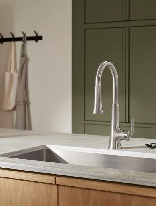 Kohler Rune 1-Handle Pull-Down Kitchen Faucet Vibrant Stainless K-R22153-SD-BLS