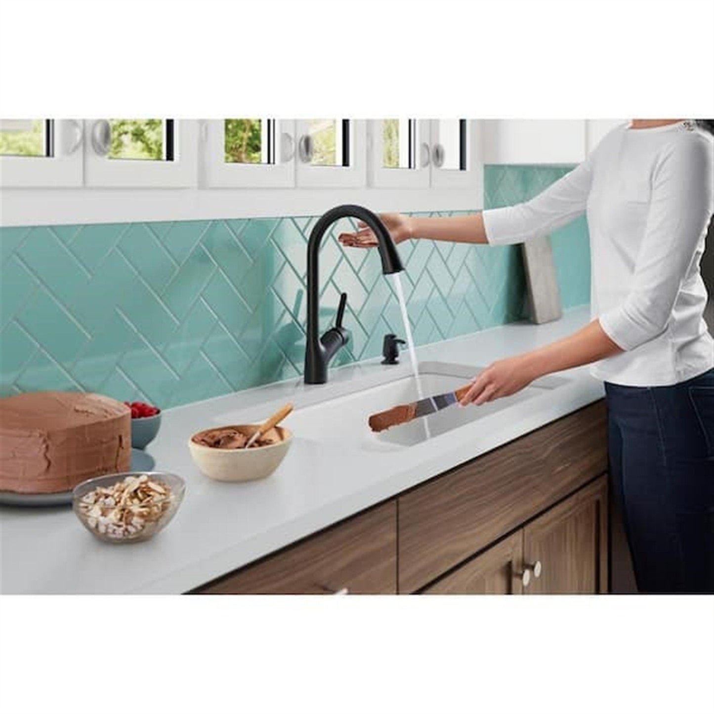 Kohler Setra 1 Hole Pull Down Kitchen Faucet in Matte Black K-R22898-SD-BL